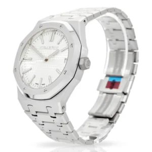 Audemars-Piguet-Royal-Oak-15510ST.OO_.1320ST.03-Silver-Dial1.webp